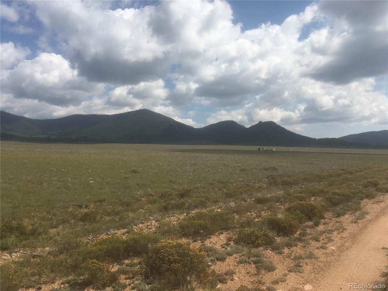 9623 Clear Creek Road - Photo 1