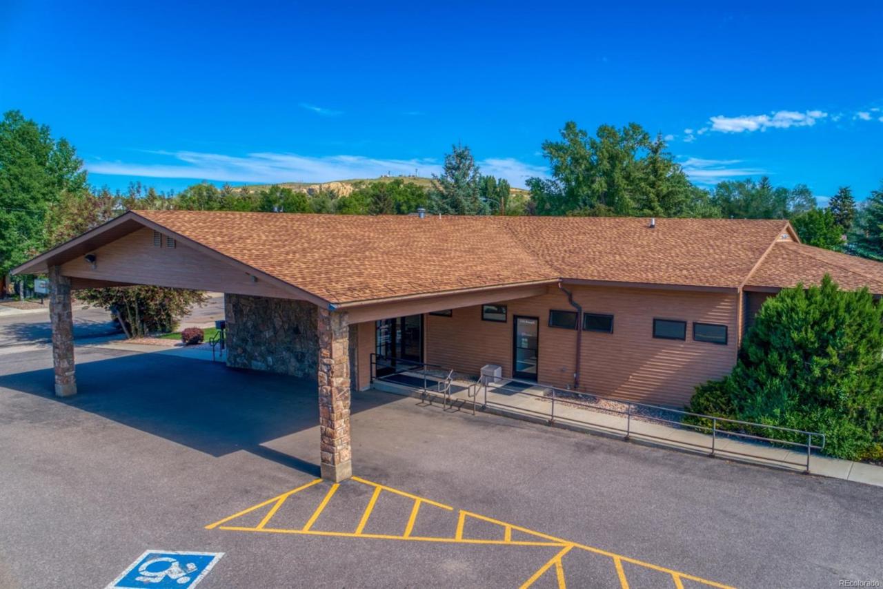 595 Russell Street - Photo 1