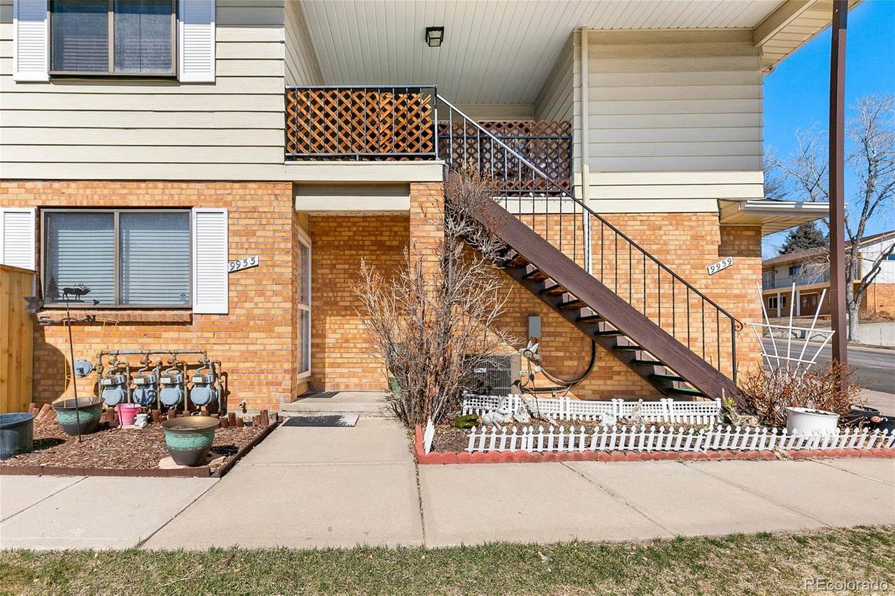 9959 Lane Street - Photo 1