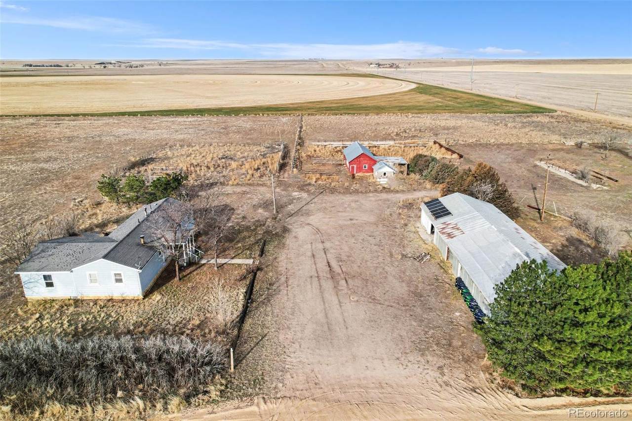 901 County Road 3 - Photo 1