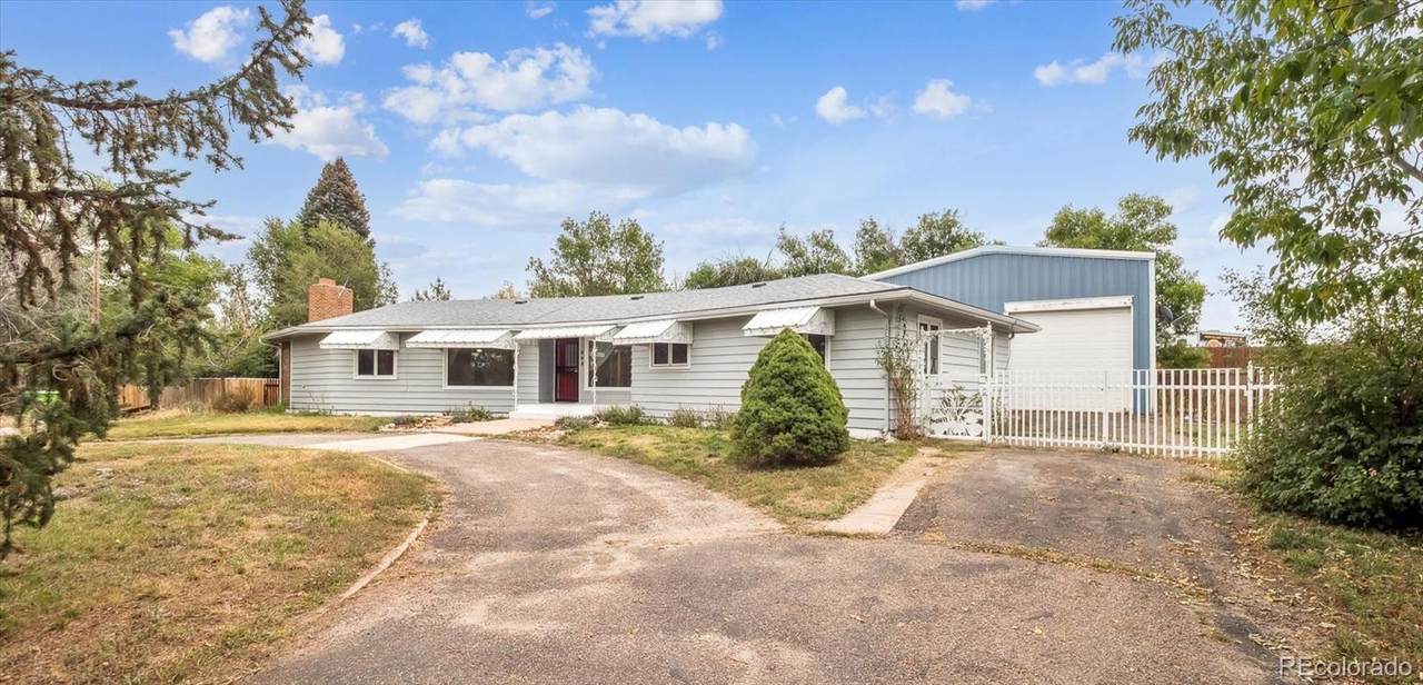 204 Ute Avenue - Photo 1