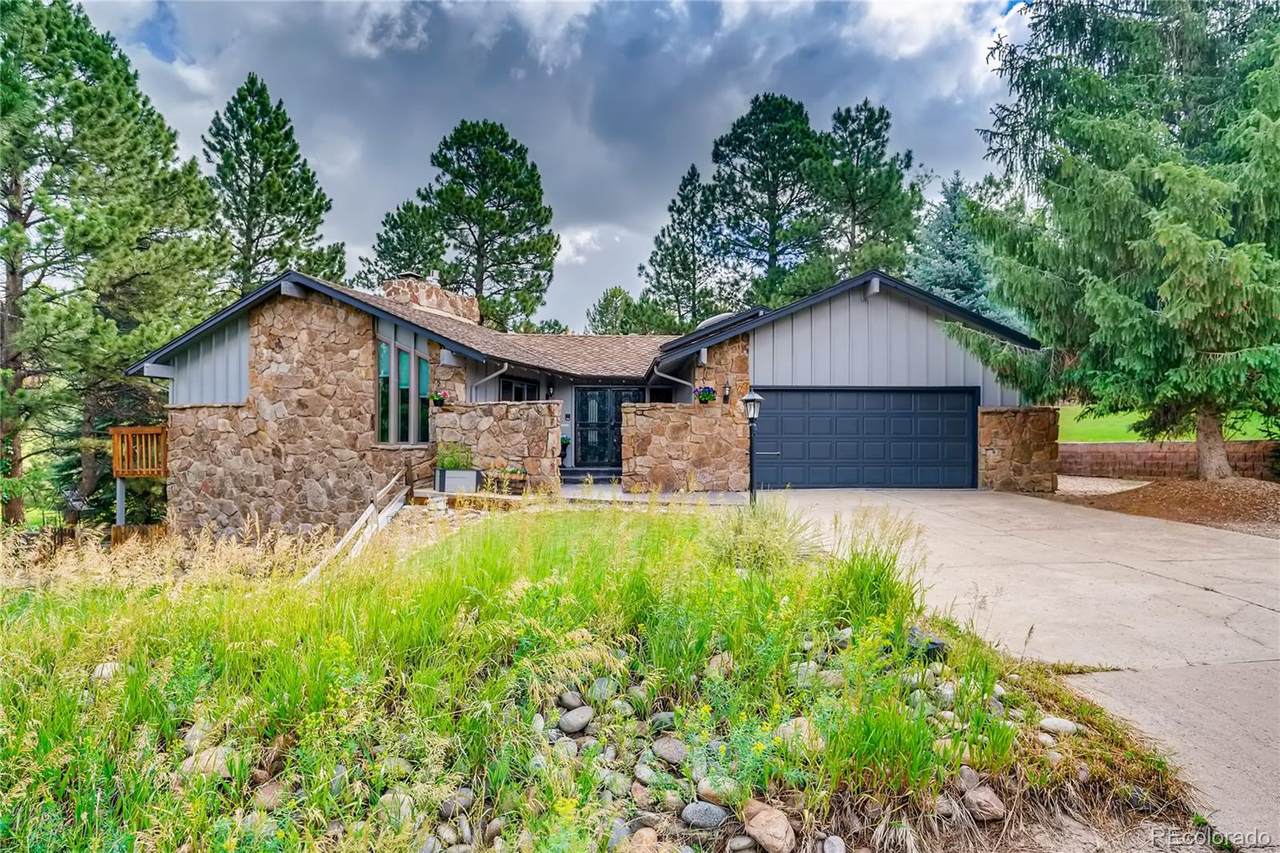 8511 Thunderbird Road - Photo 1