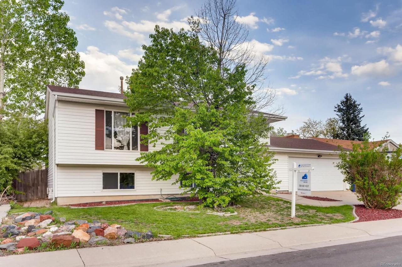 9440 Brentwood Way - Photo 1