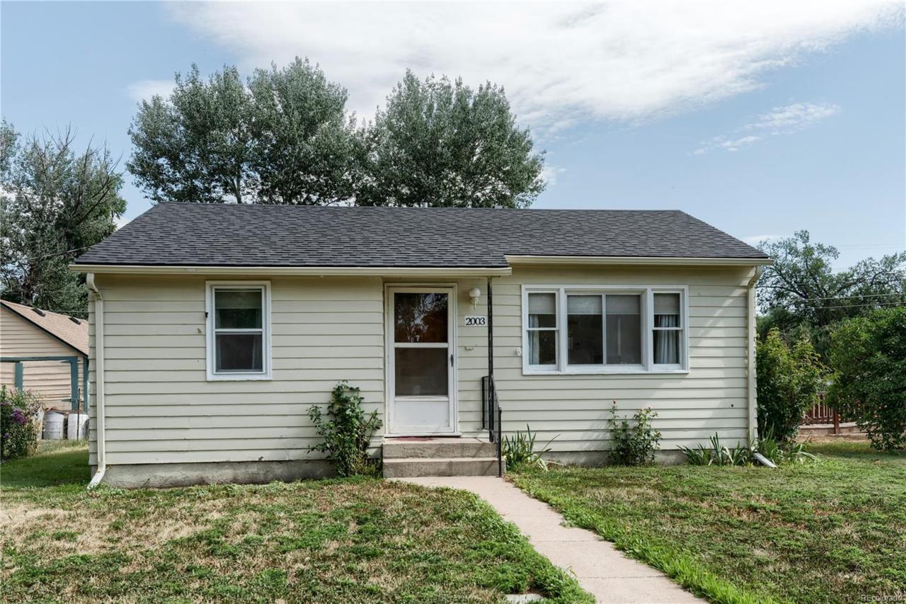 2003 6th Street - Photo 1