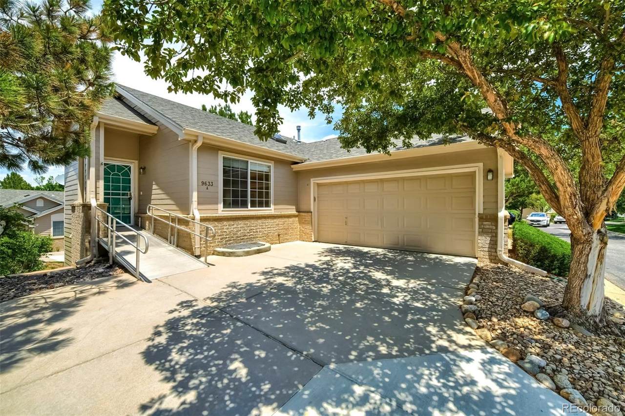 9633 Brentwood Way - Photo 1