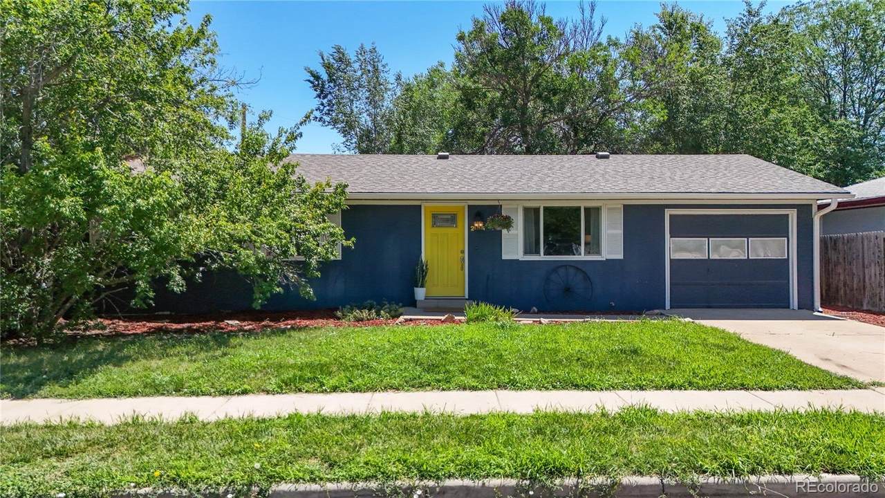 205 Lawley Drive - Photo 1
