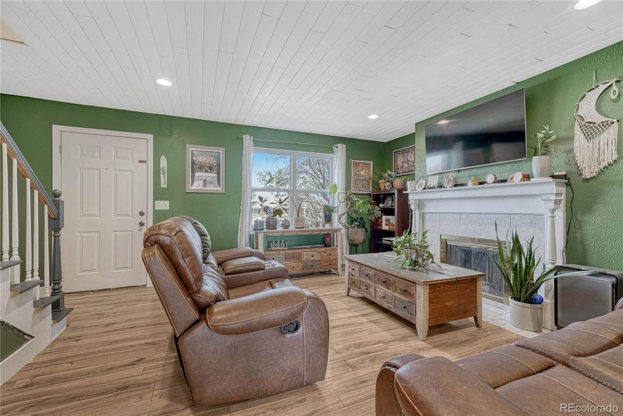 3614 Radcliff Avenue - Photo 1