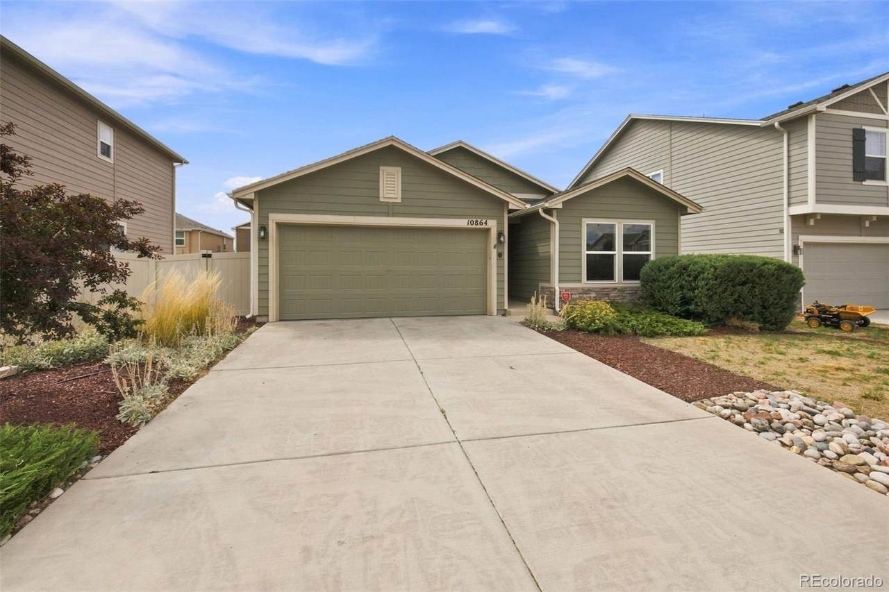 10864 Traders Parkway - Photo 1