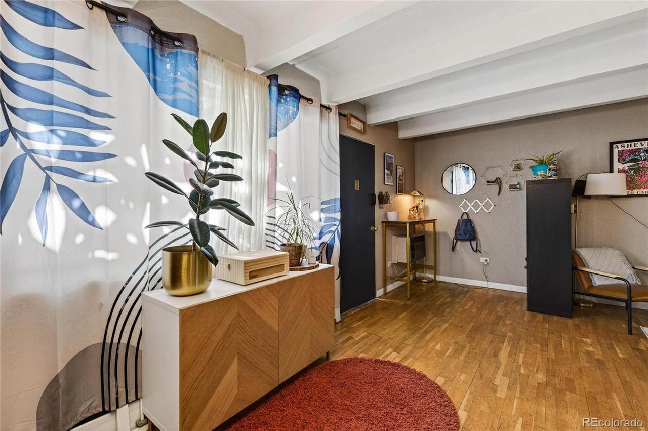 655 Pearl Street - Photo 1