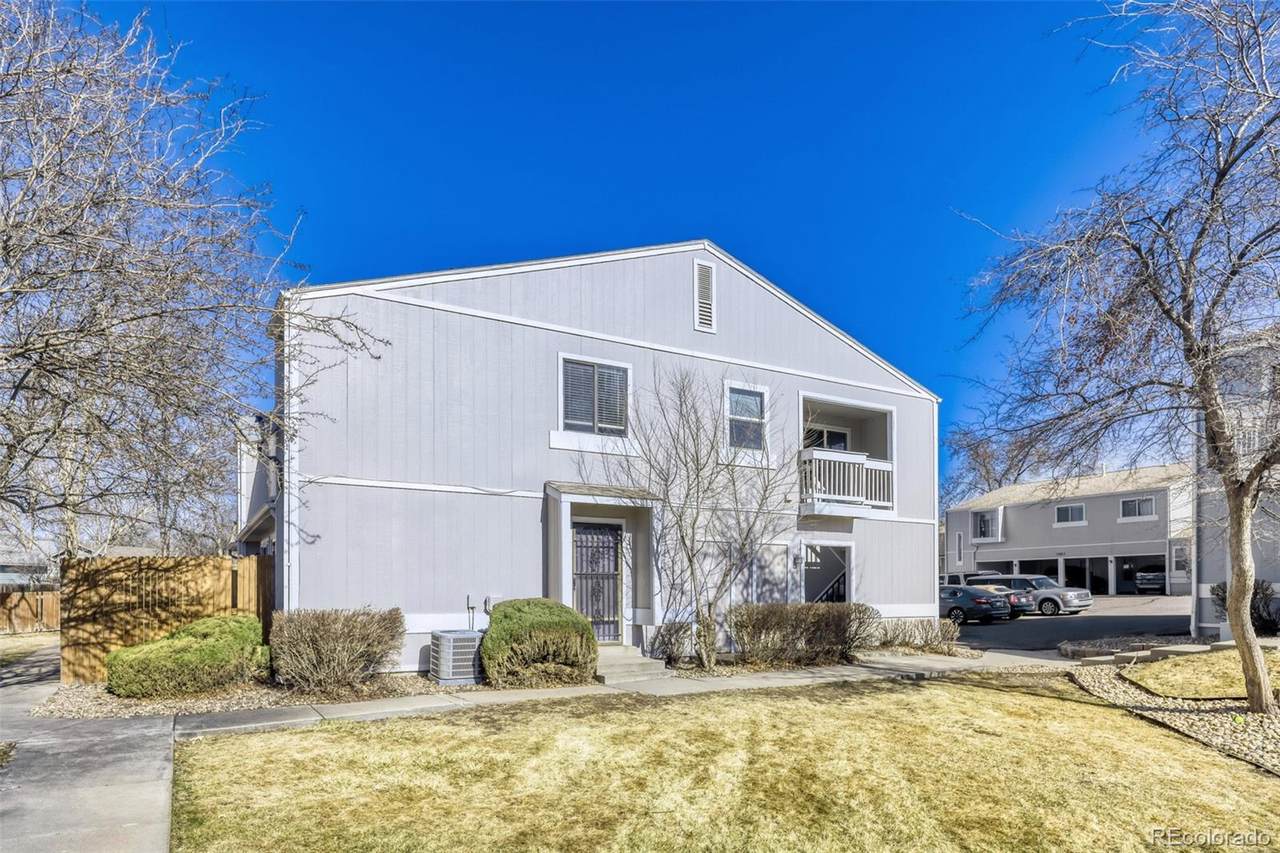 7953 Chase Circle - Photo 1