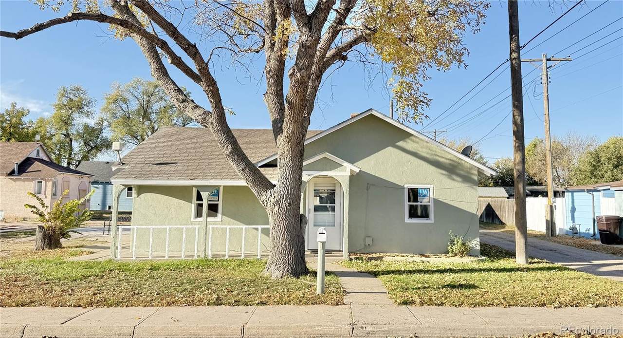 221 Spruce Street - Photo 1