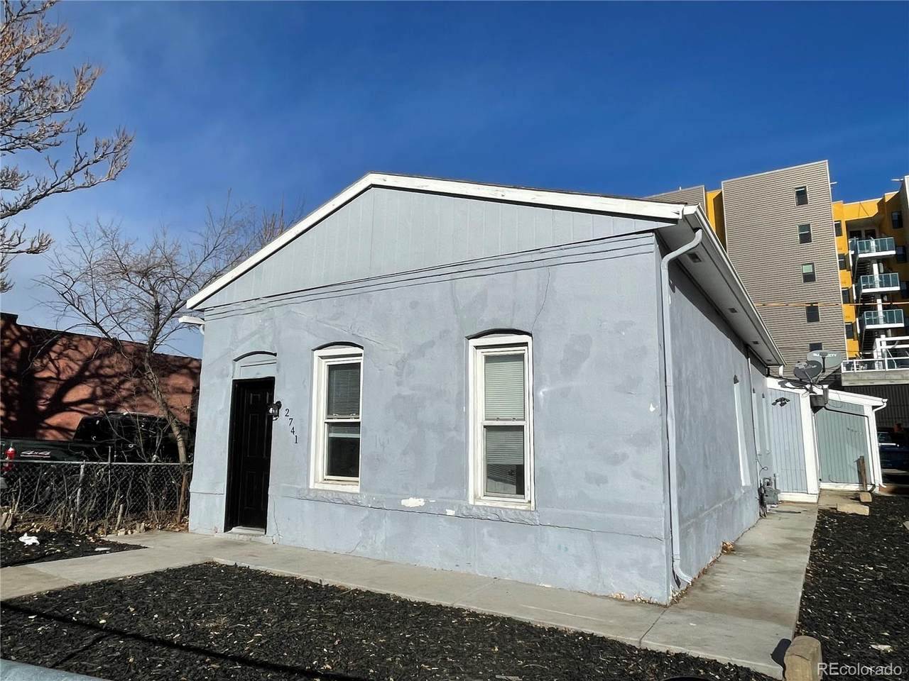 2739 12th Avenue - Photo 1