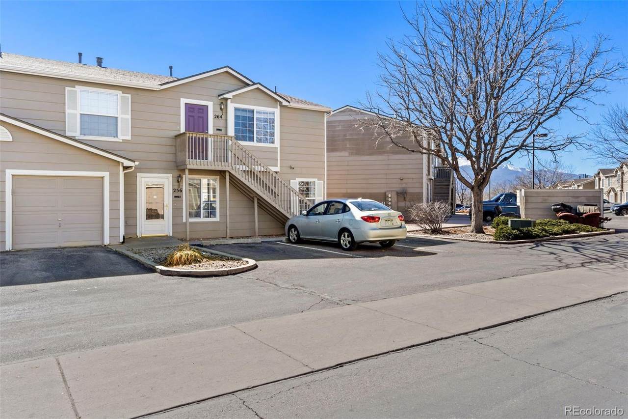 256 Ellers Grove - Photo 1