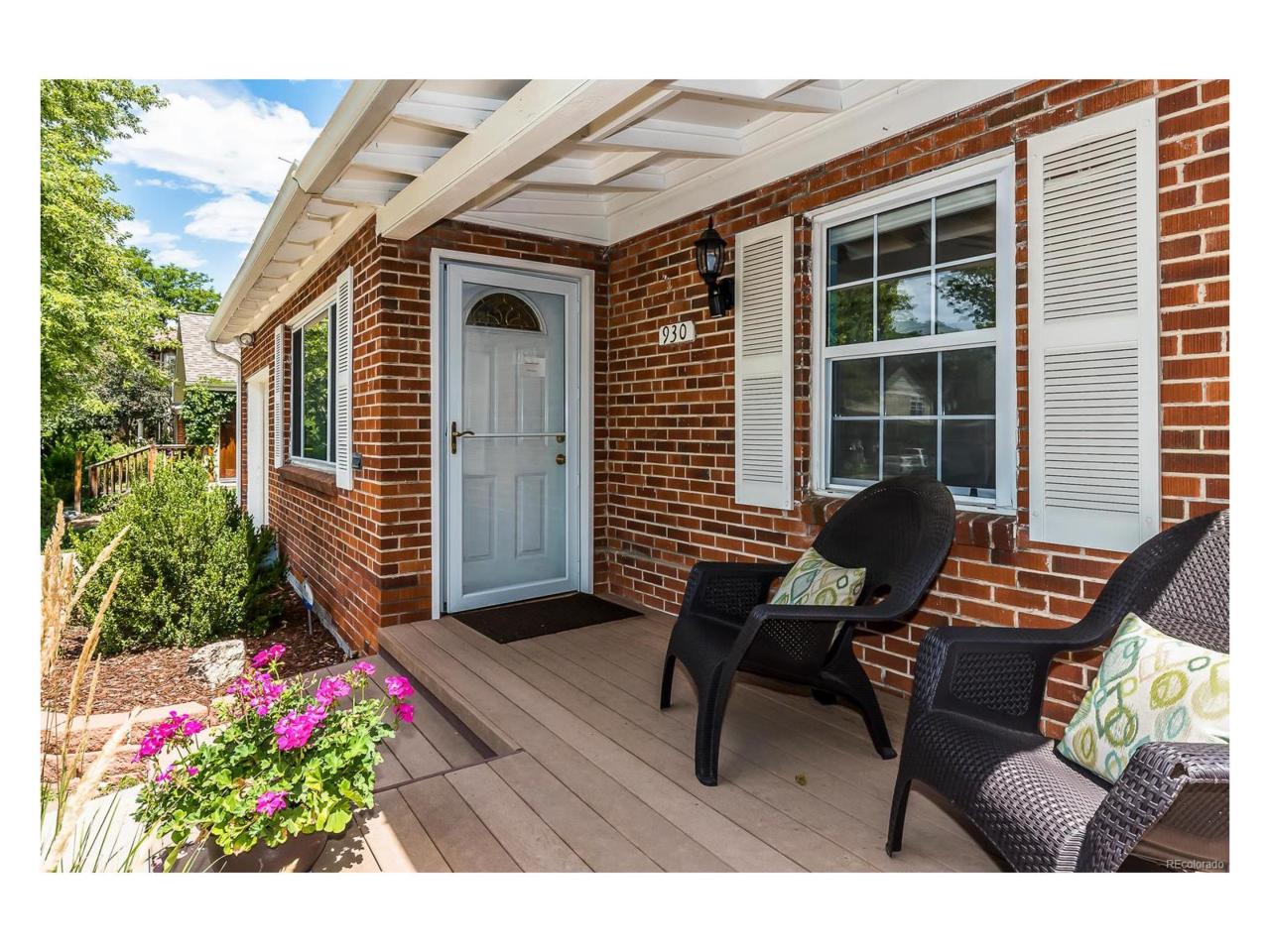930 Forest Street - Photo 1