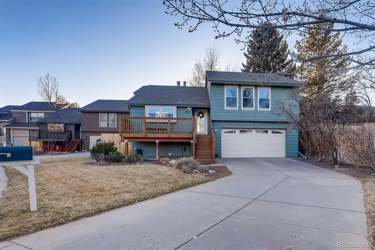 8063 Newport Court - Photo 1