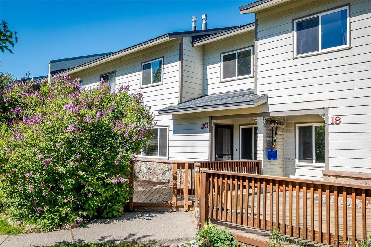 20 Cedar Court - Photo 1