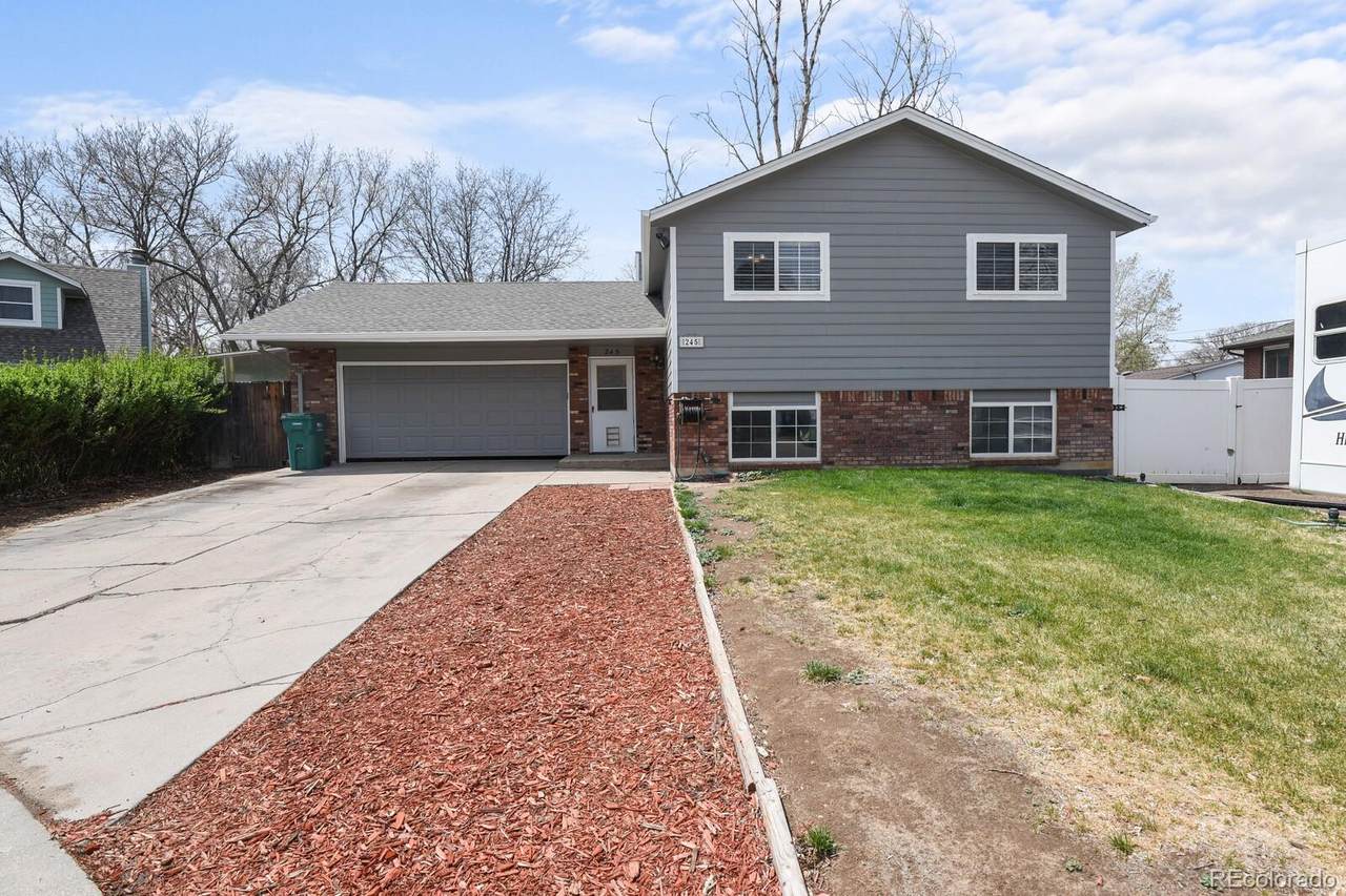245 17th Avenue Drive - Photo 1