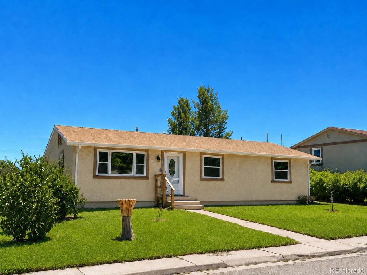 838 O Avenue - Photo 1