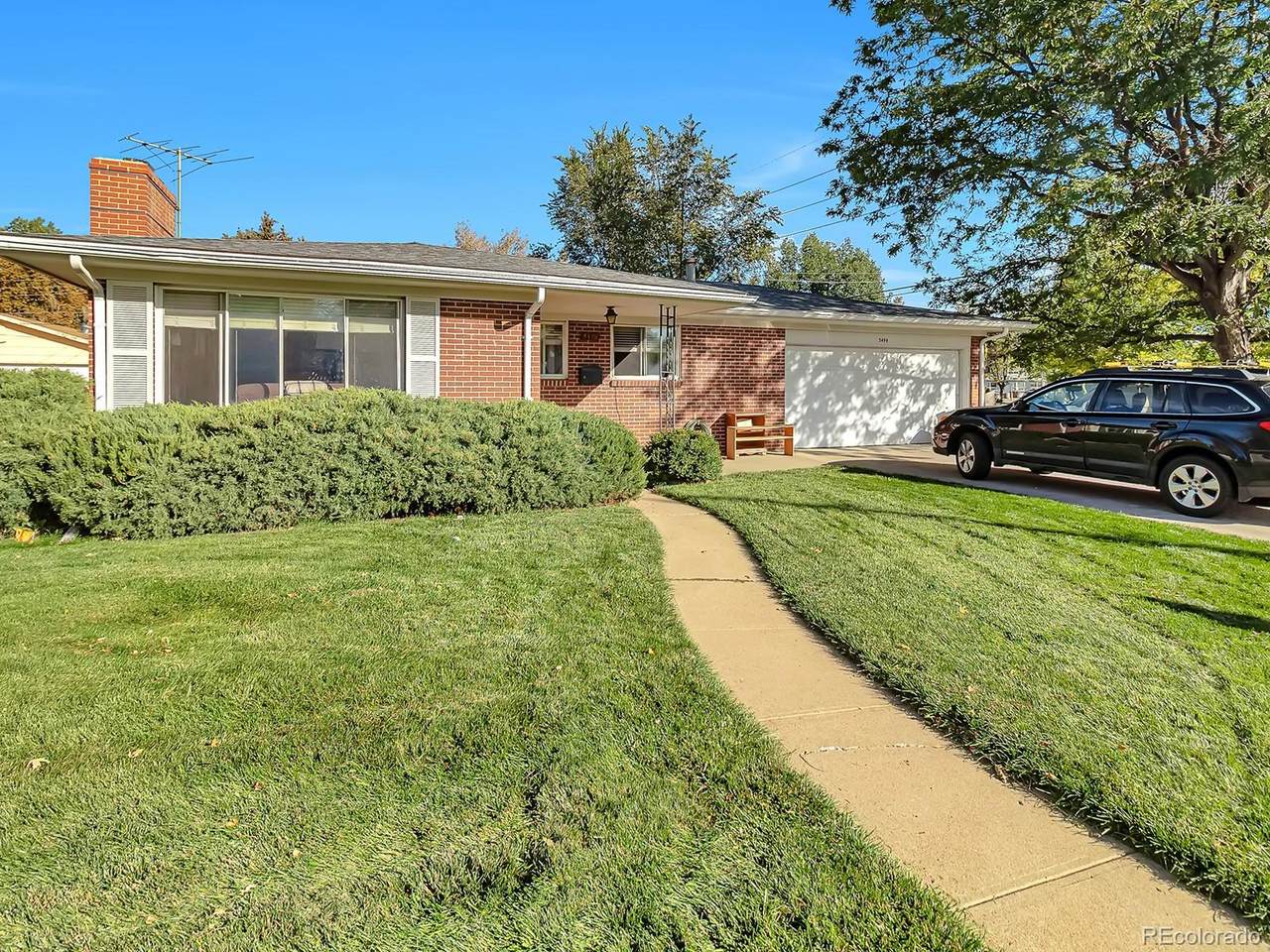 5496 Julian Street - Photo 1