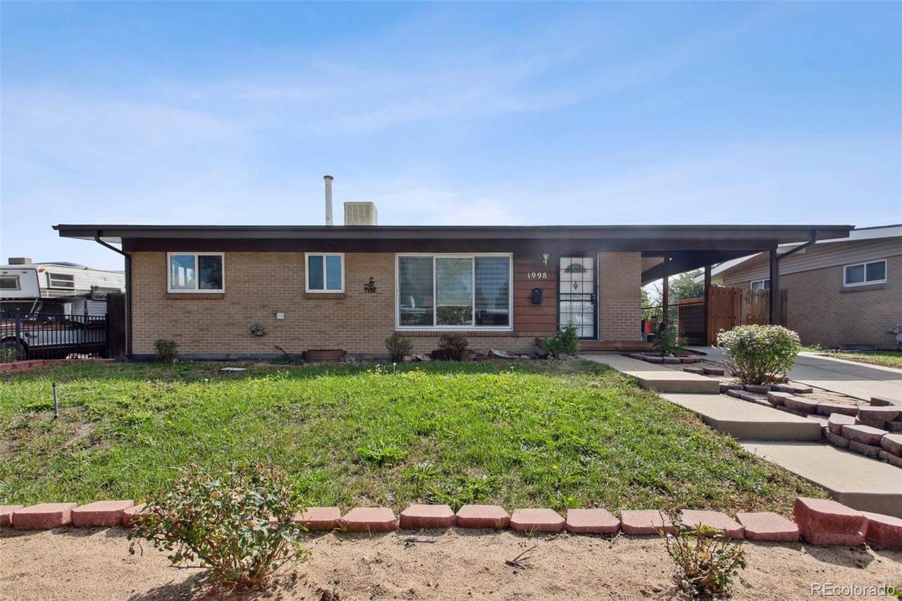 1998 Zenobia Street - Photo 1