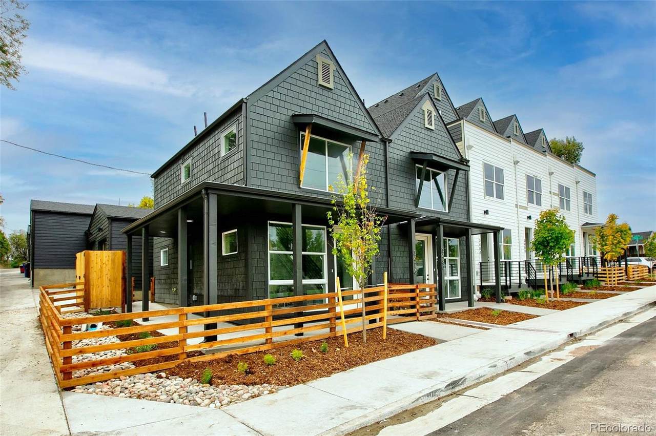 3476 12th Avenue - Photo 1