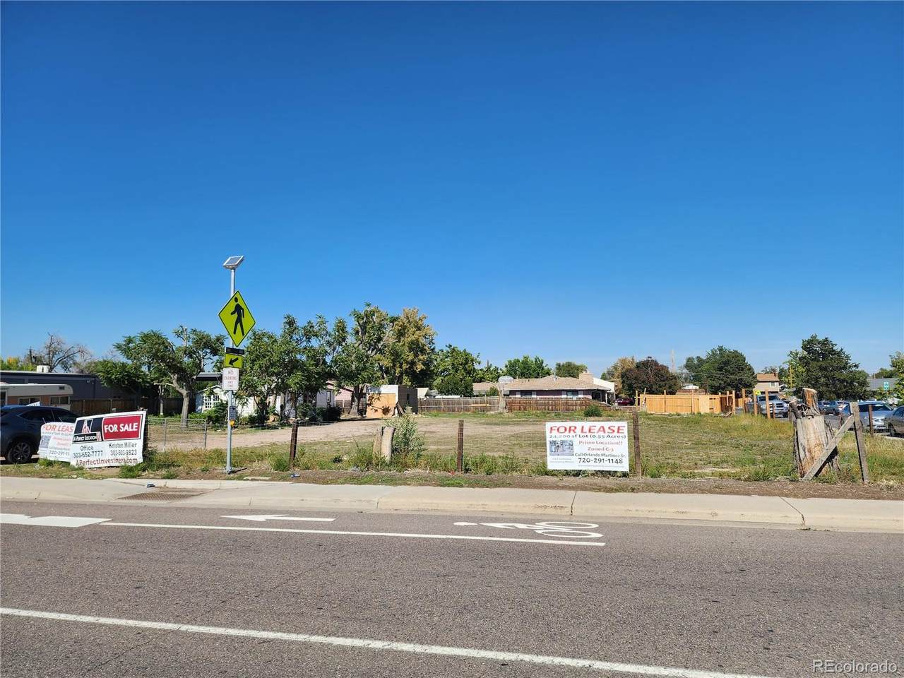 6931 72nd Avenue - Photo 1
