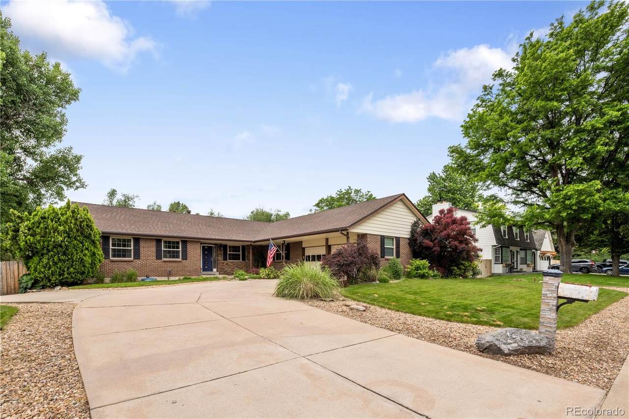 5292 Fair Drive - Photo 1