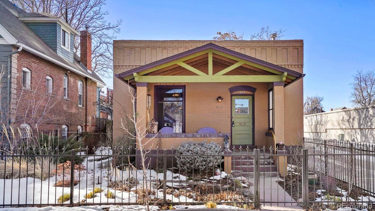 243 Pennsylvania Street - Photo 1