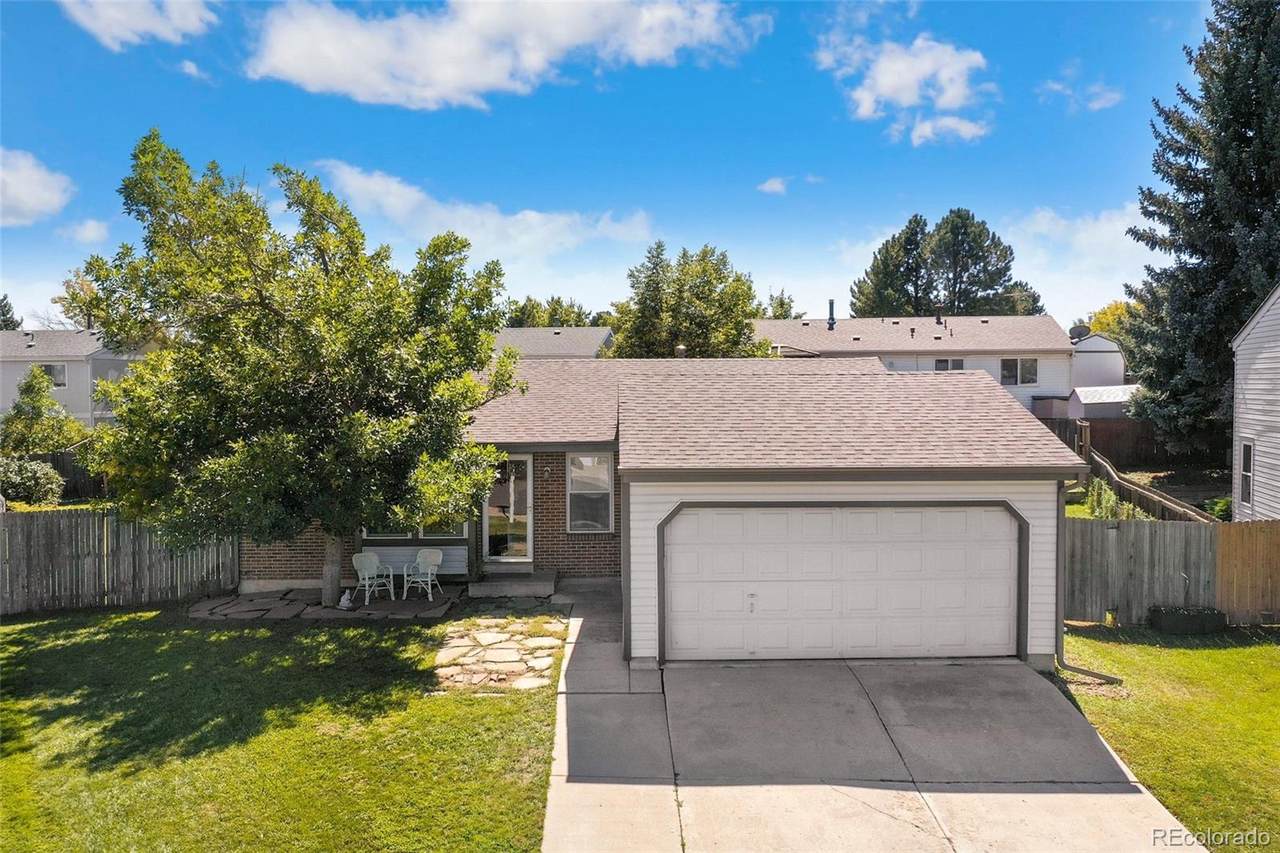 17822 Yale Place - Photo 1