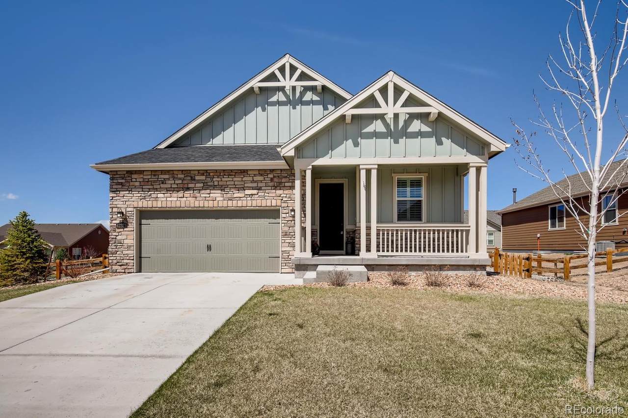 42373 Glen Abbey Drive - Photo 1