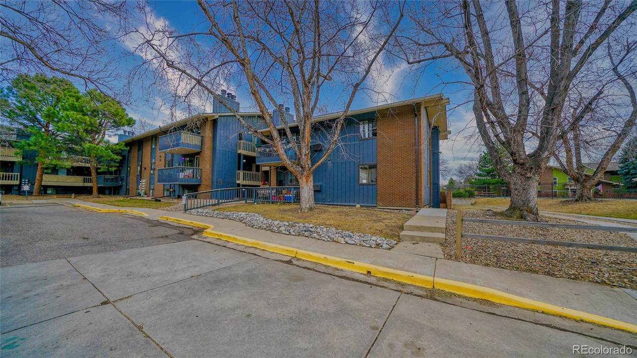 2800 Kalmia Avenue - Photo 1