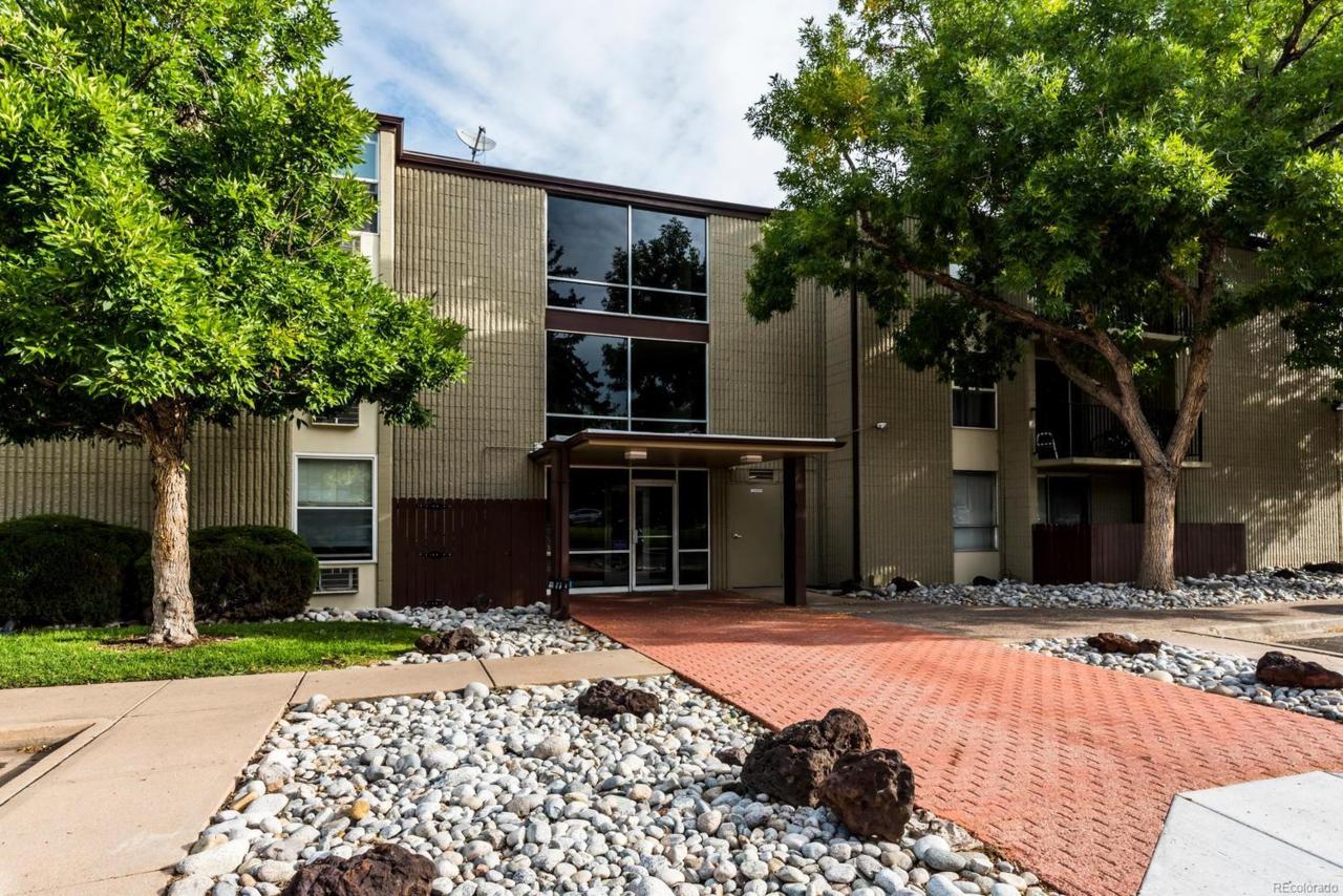 2281 Vaughn Way - Photo 1