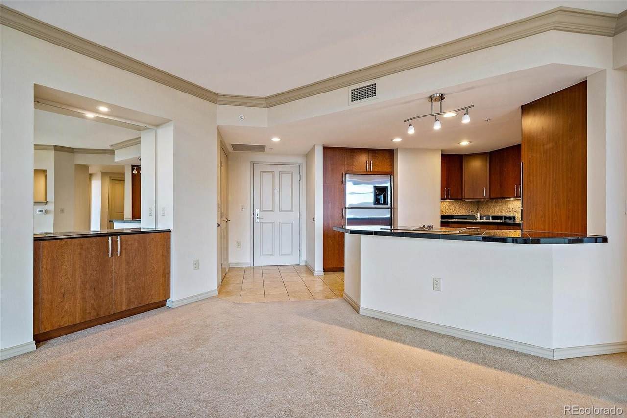 8100 Union Avenue - Photo 1