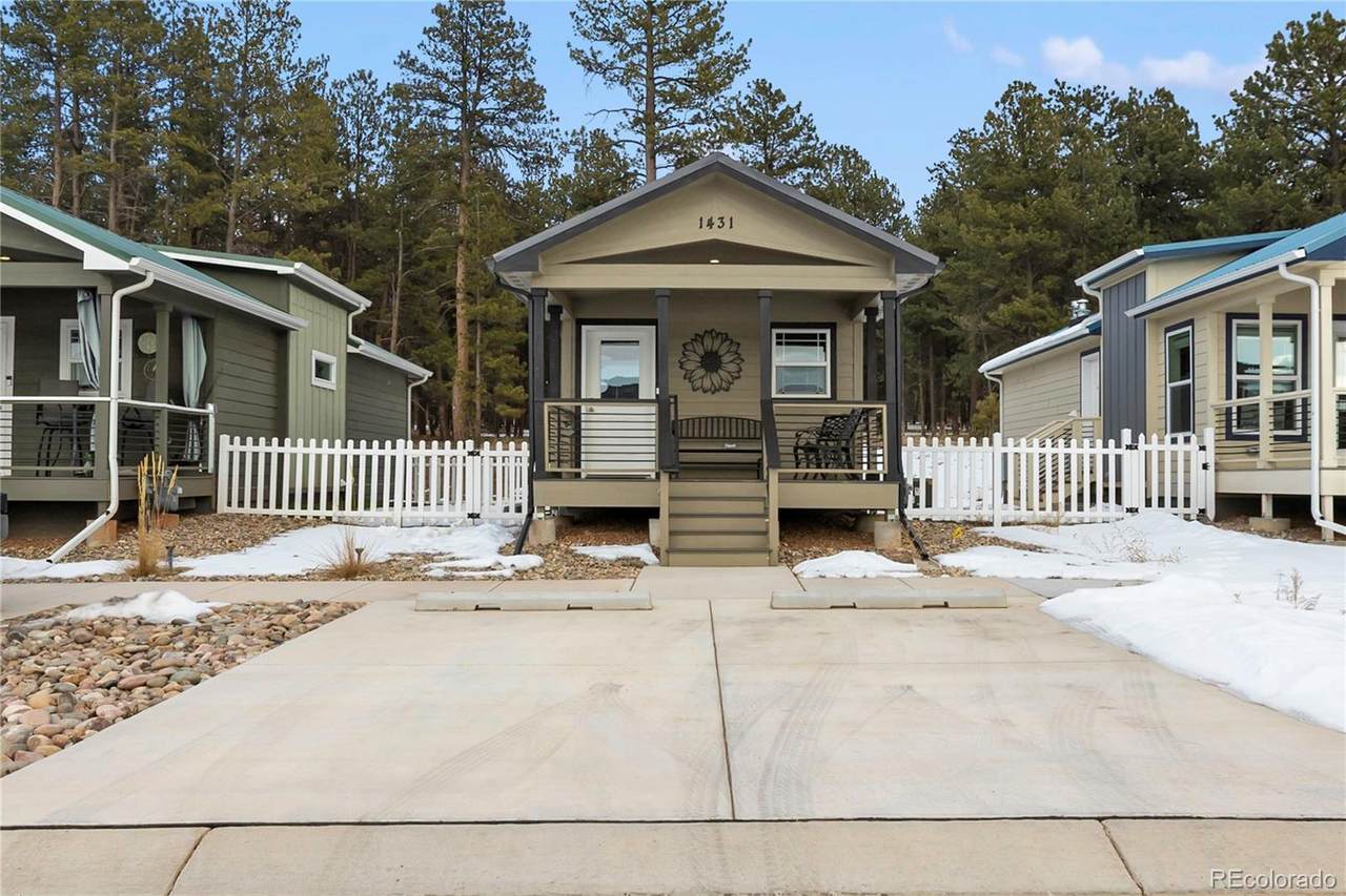 1431 Calm Mountain Point - Photo 1