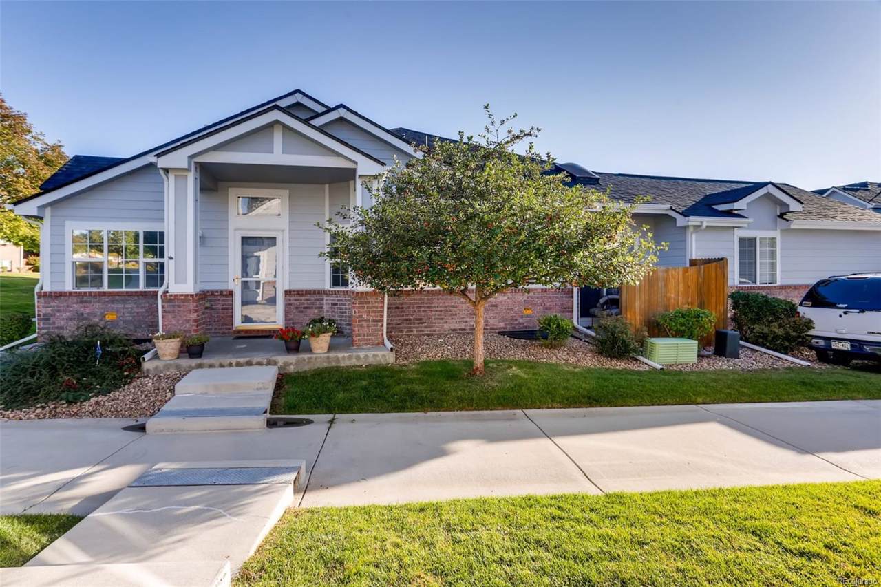 3024 Walden Court - Photo 1