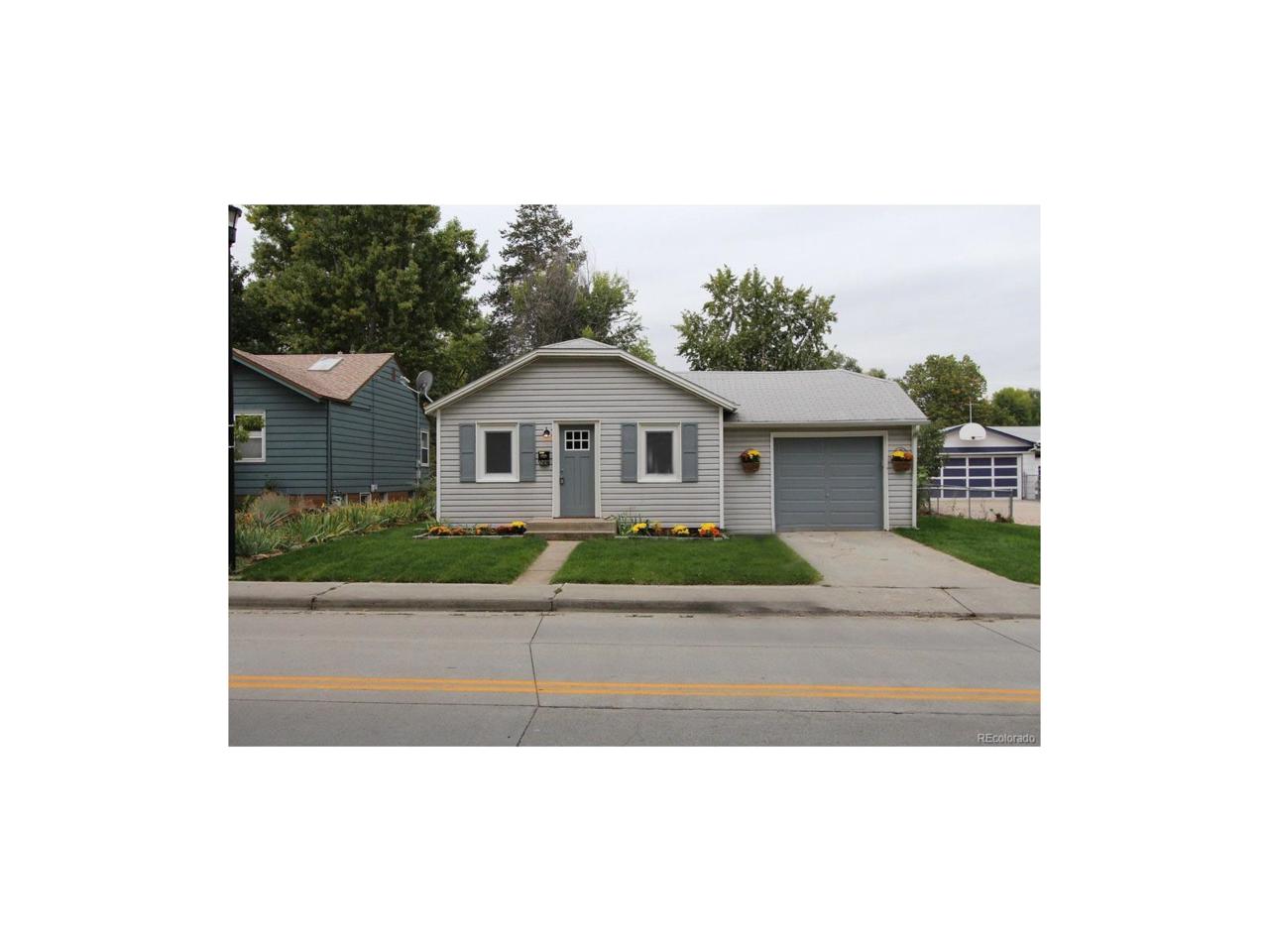 749 Francis Street - Photo 1