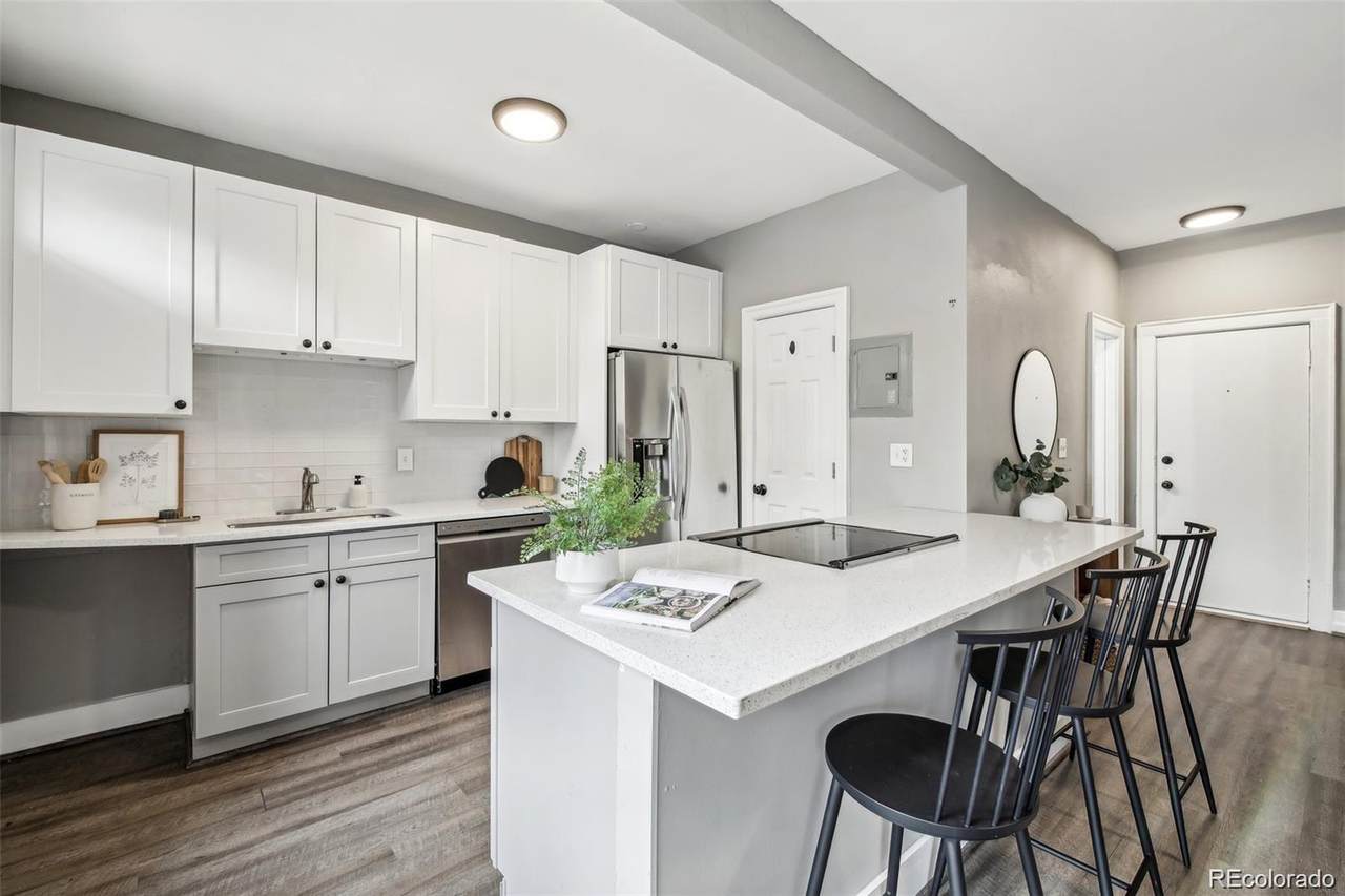 1376 Pearl Street - Photo 1