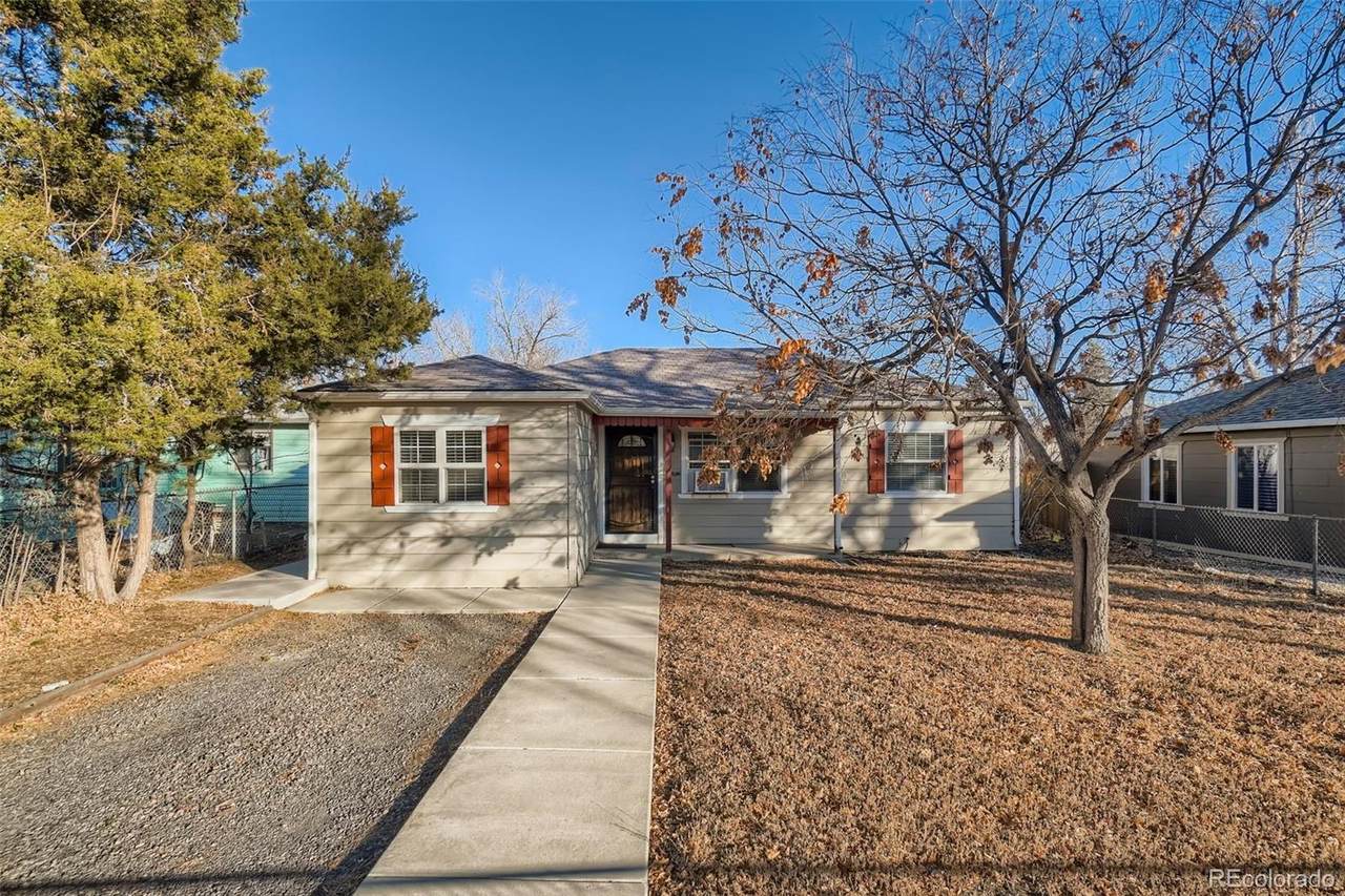 1166 Jamaica Street - Photo 1