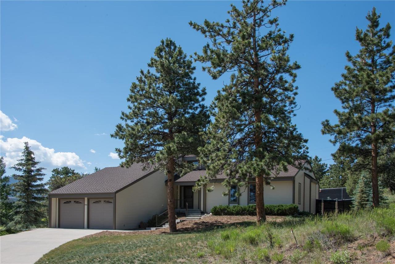 950 Woodland Court - Photo 1