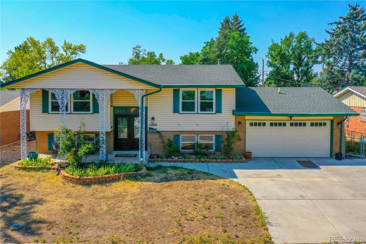 4204 Roanoke Place - Photo 1