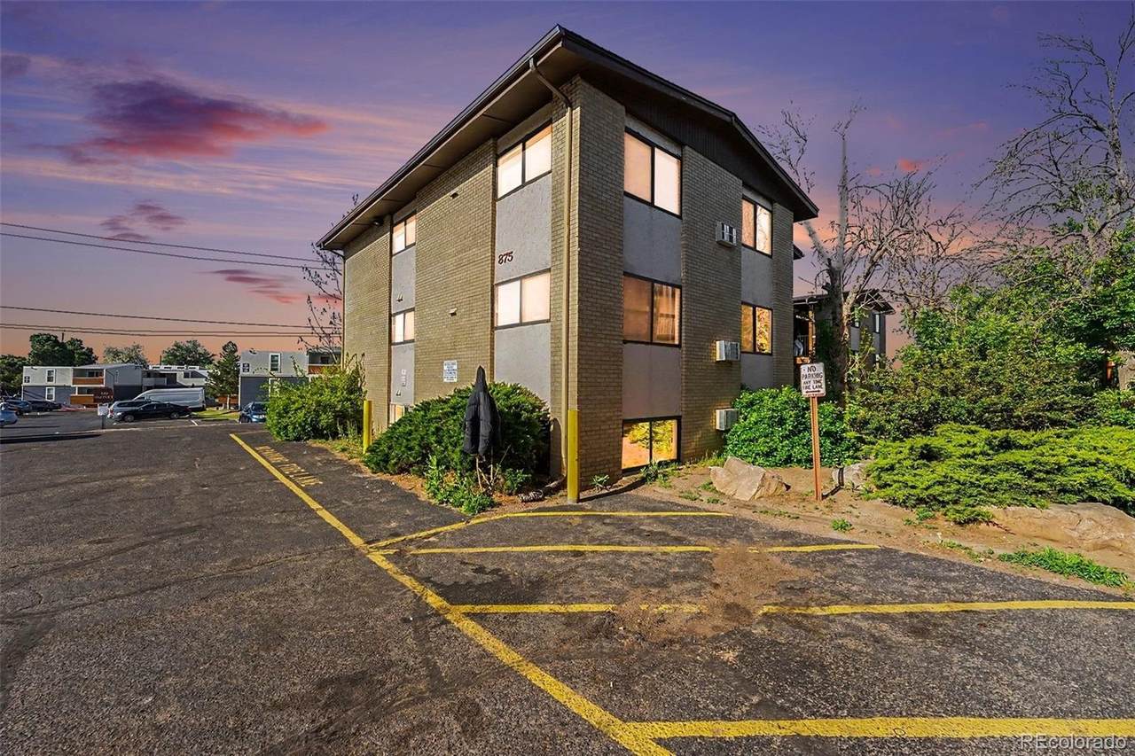 875 Quebec Street - Photo 1