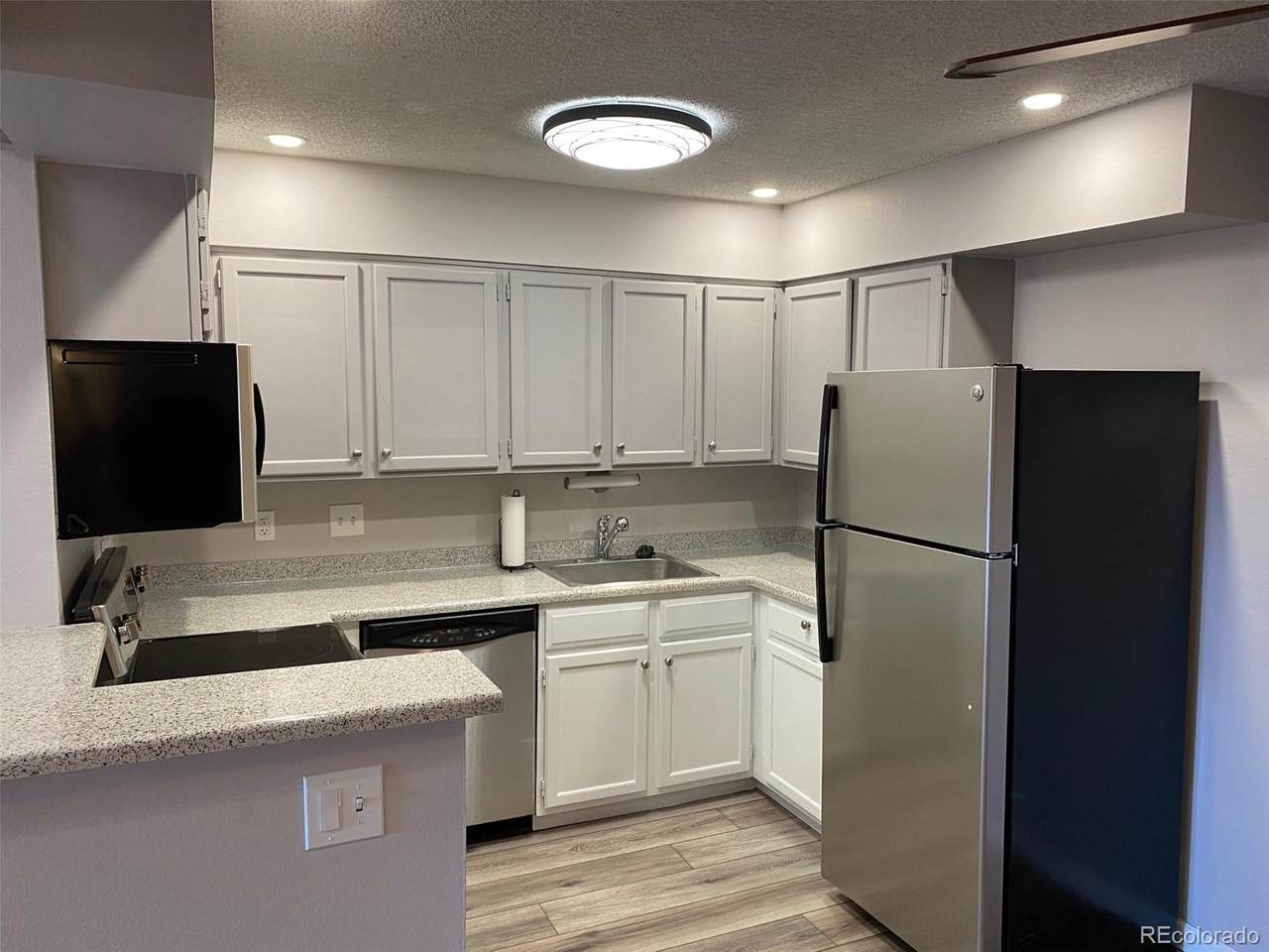 341 Wright Street - Photo 1