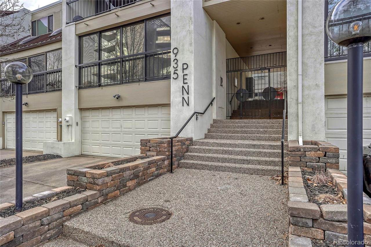 935 Pennsylvania Street - Photo 1