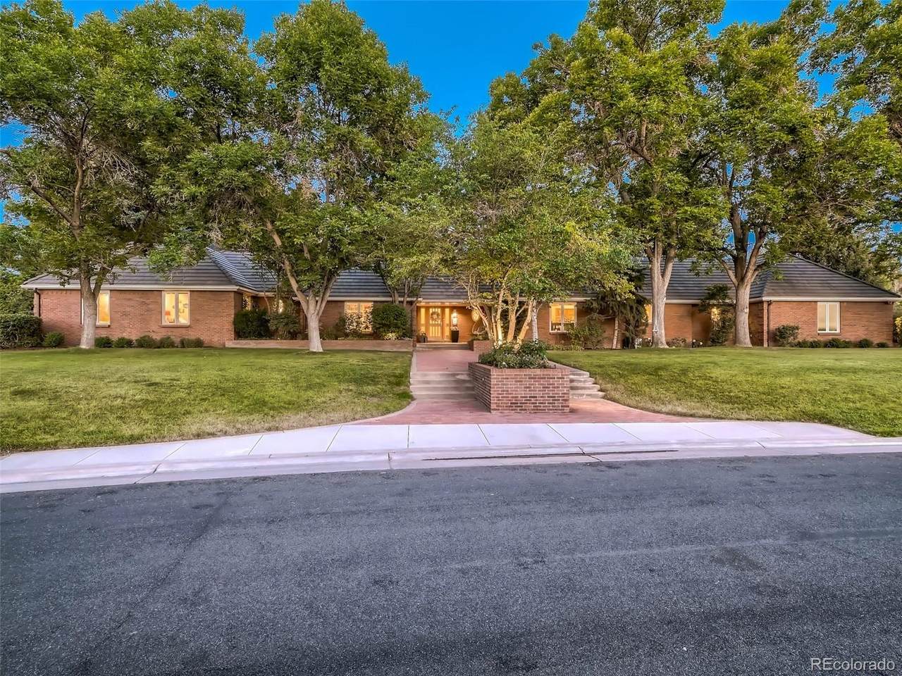 34 Charlou Circle - Photo 1