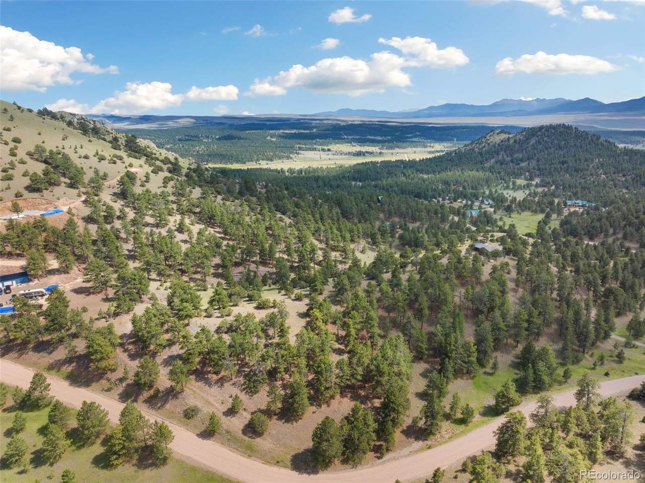 1104 Matterhorn Cr - Photo 1