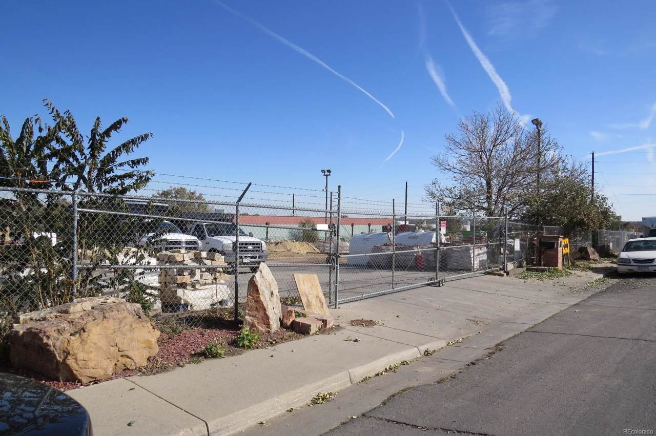 2191 Yale Avenue - Photo 1