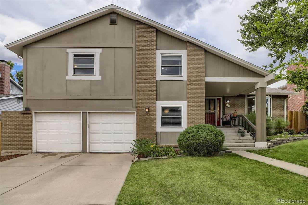 3140 Xanthia Street - Photo 1