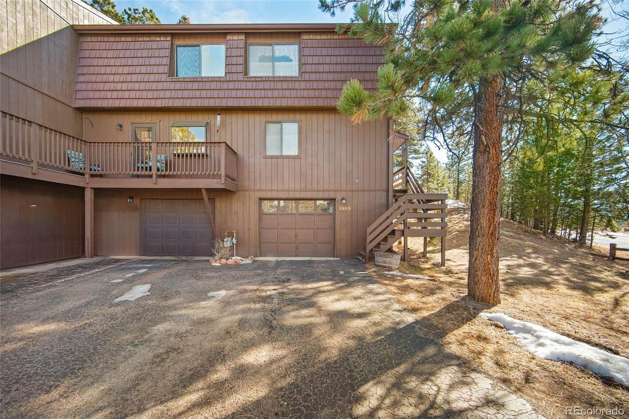 590 Manor Court - Photo 1