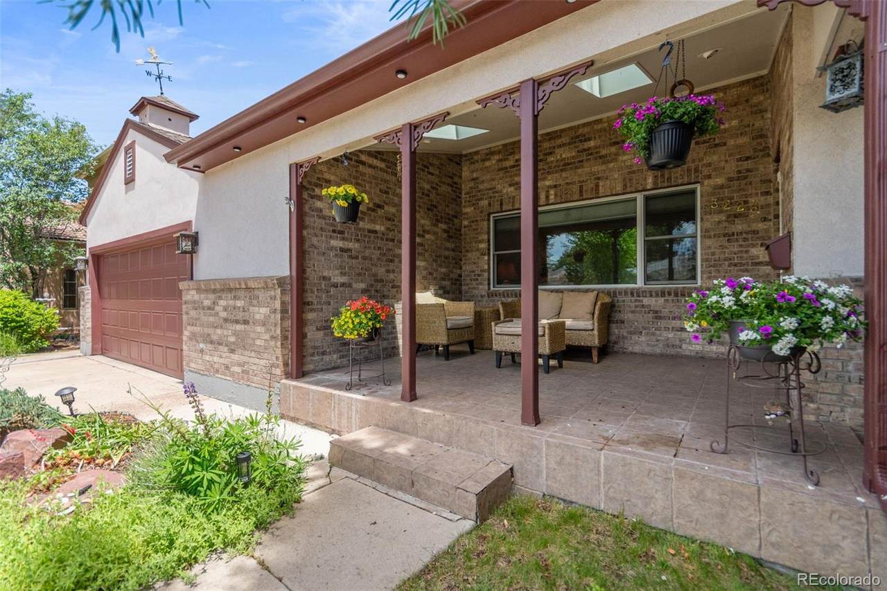 3226 Ash Street - Photo 1