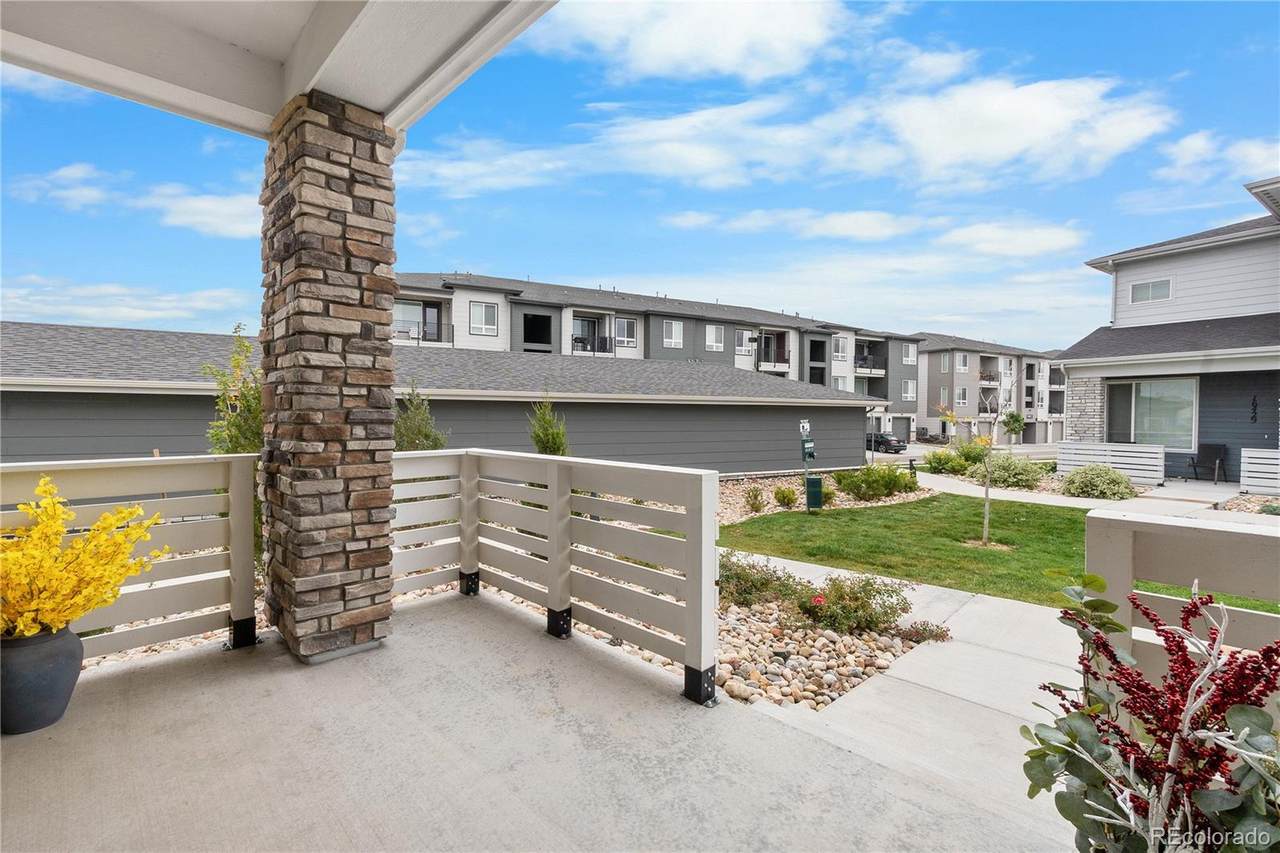 16359 Askins Loop - Photo 1